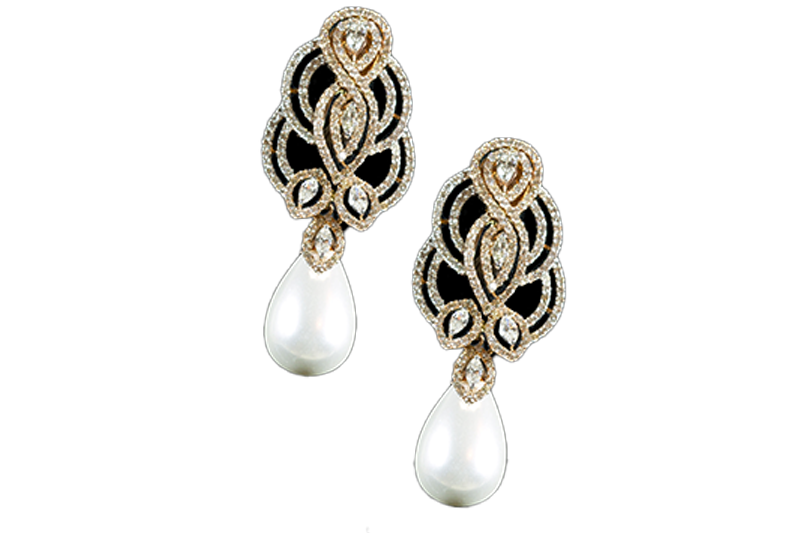 Pearl Earring