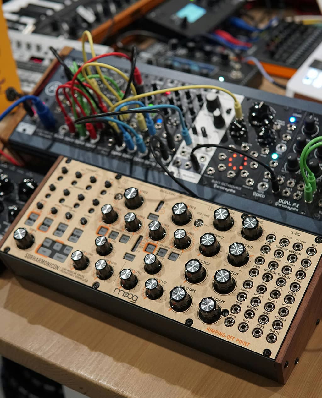NeonKeys Synth - Image 4