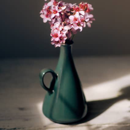 Modern Design Decorative Black Color Long Flower Vase