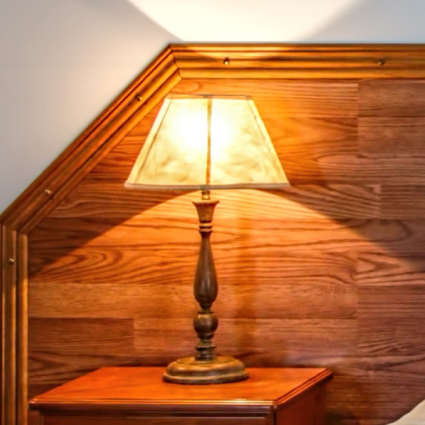 Gill Metal Table Lamp
