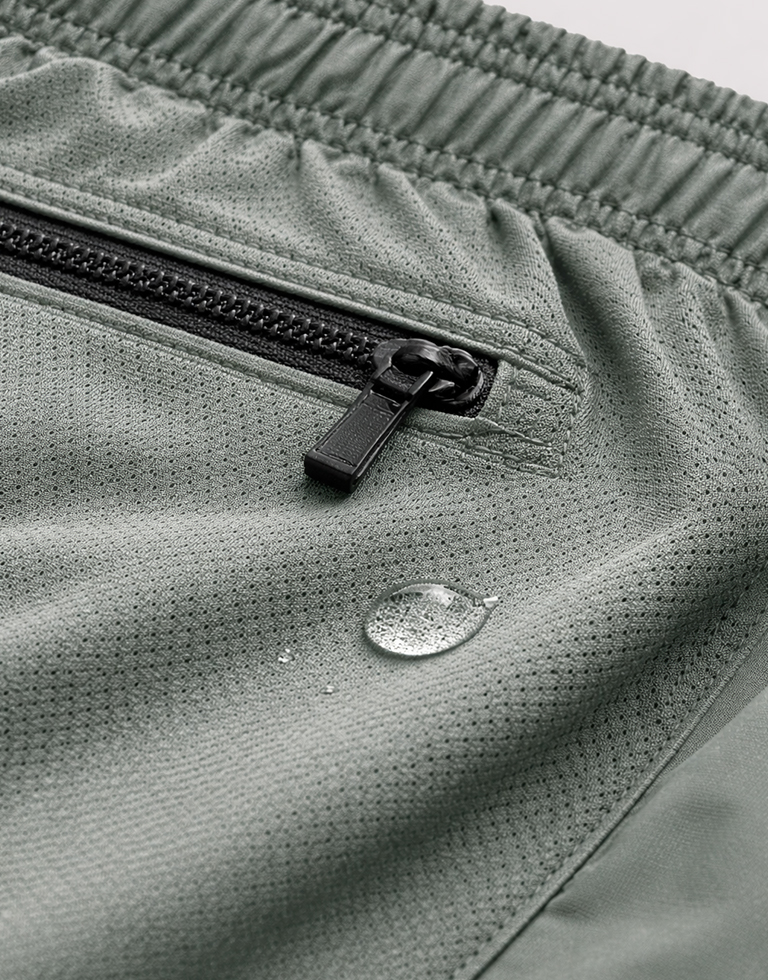 Mens sports half pant - Image 4