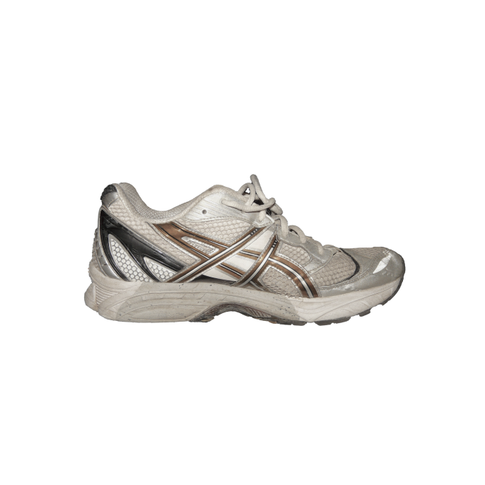Tennis Shoe